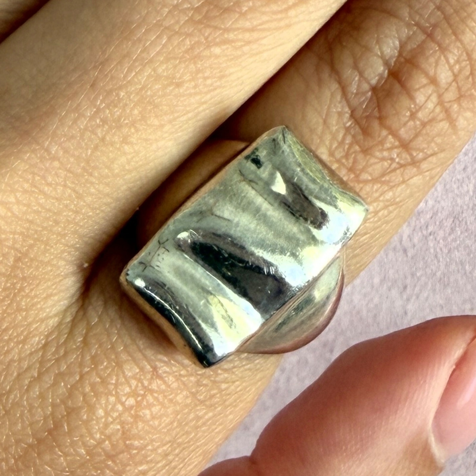 Barse Sterling Silver Vintage Chunky Wavy Top Ring Size 8 75$